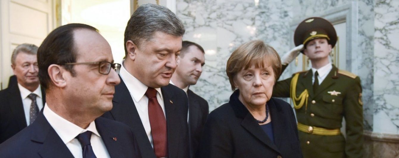 Порошенко обговорить з Олландом і Меркель останні заяви Путіна
