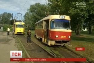"Неприйнятний шантаж". У Харкові п'ять трамвайних маршрутів відімкнули від живлення