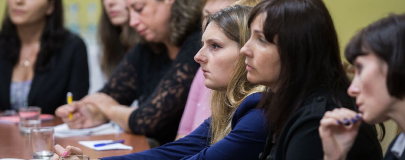 Матері полонених українських воїнів домоглися уваги посла Франції