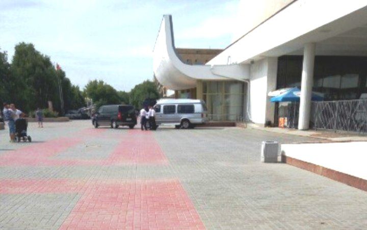 Музей закрили через візит екс-президента