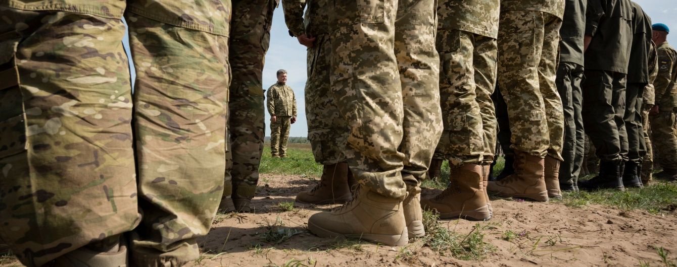 В АП повідомили про велику кількість поранених на Донбасі