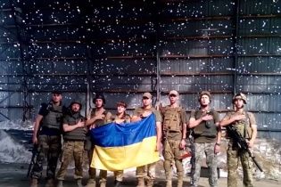 З Днем народження, Україно! Бійці з Авдіївської "промки" зняли сердечне відео до Дня Незалежності