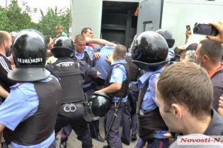 Журналісти назвали прізвища полісменів, підозрюваних у вбивстві чоловіка у Кривому Озері