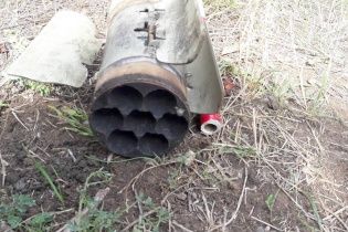 Бойовики обстріляли Красногорівку: через "Град" учні технікуму ховалися в підвалі