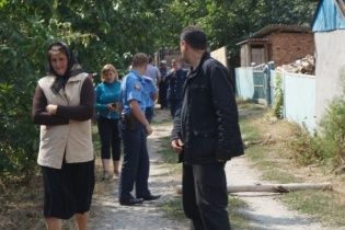 Діти тернопільського стрільця судитимуться зі священиком через похорон батька