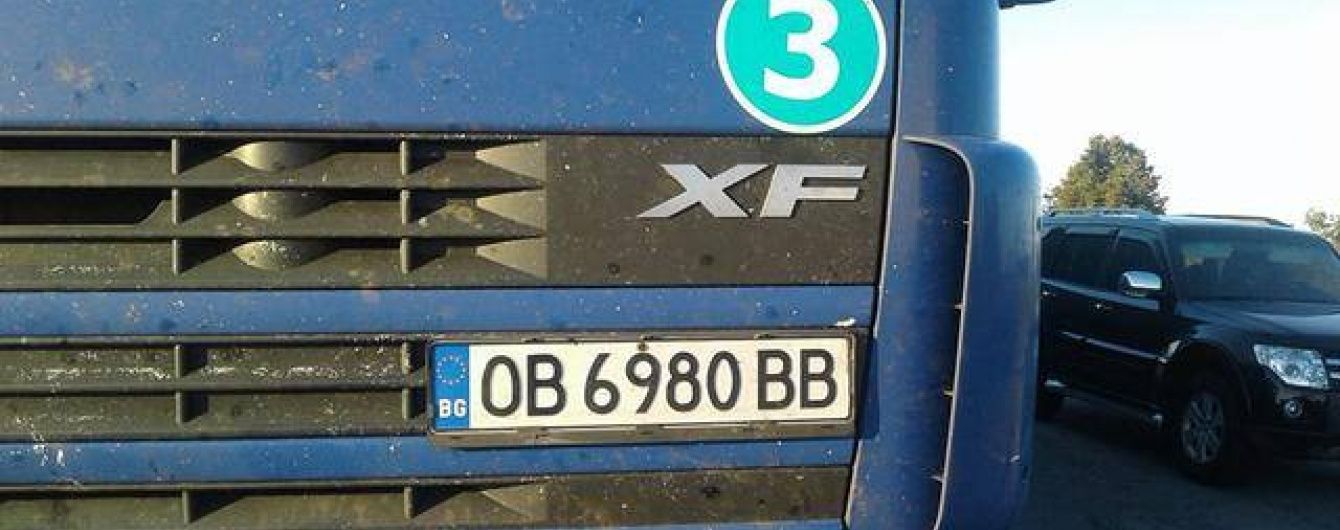 ДТП на Київщині: затримано водія фури, який збив колону велосипедистів