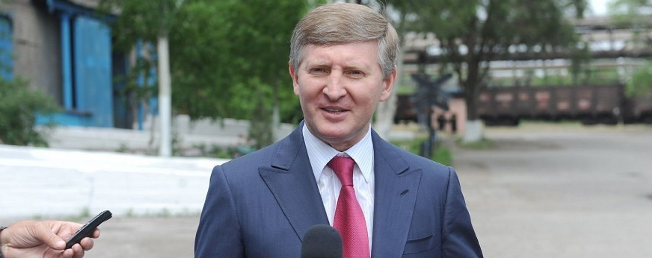 Ахметов погодився відпустити Срну до "Барселони"