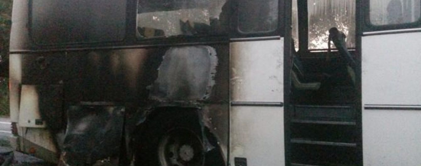 На Вінничині загорівся автобус із 37 пасажирами