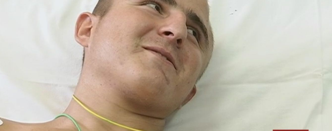 23-річний боєць вже місяці живе з осколком міни у серці