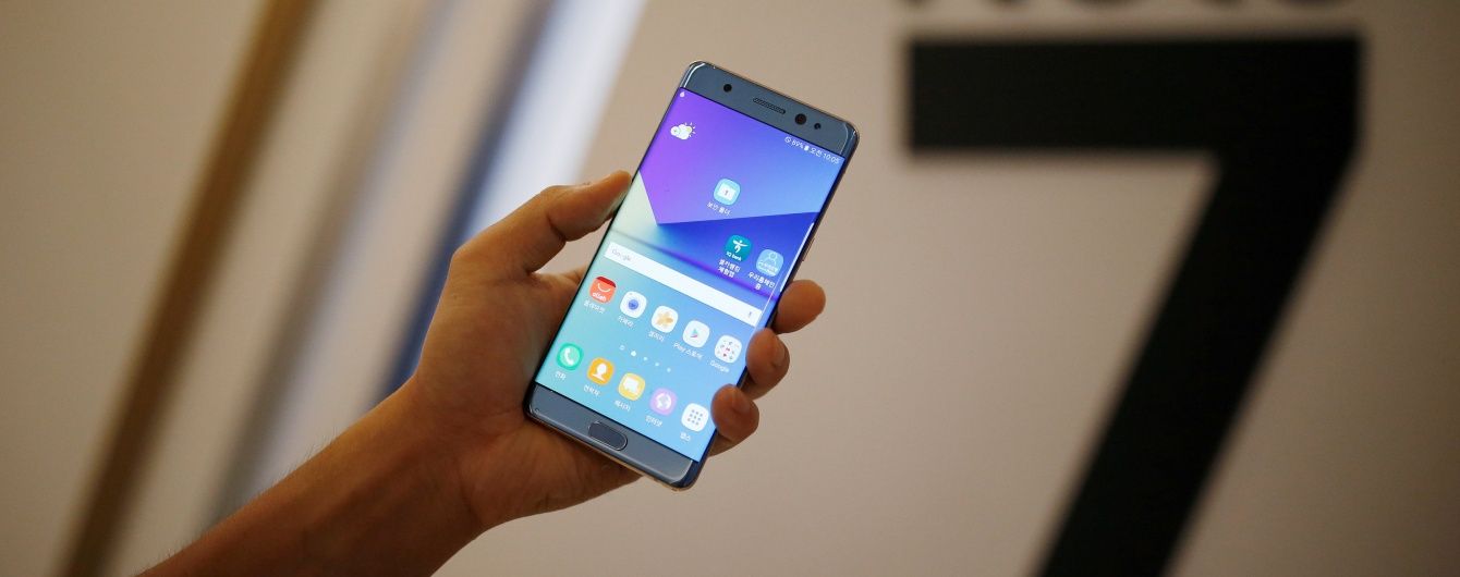 Ринкова вартість компанії Samsung впала на $ 22 млрд через вибухи телефонів