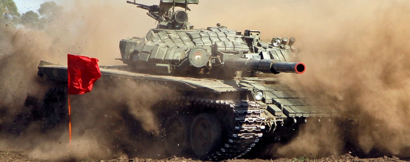 Росія замаскувала у лісосмугах біля українського кордону значну кількість військової техніки