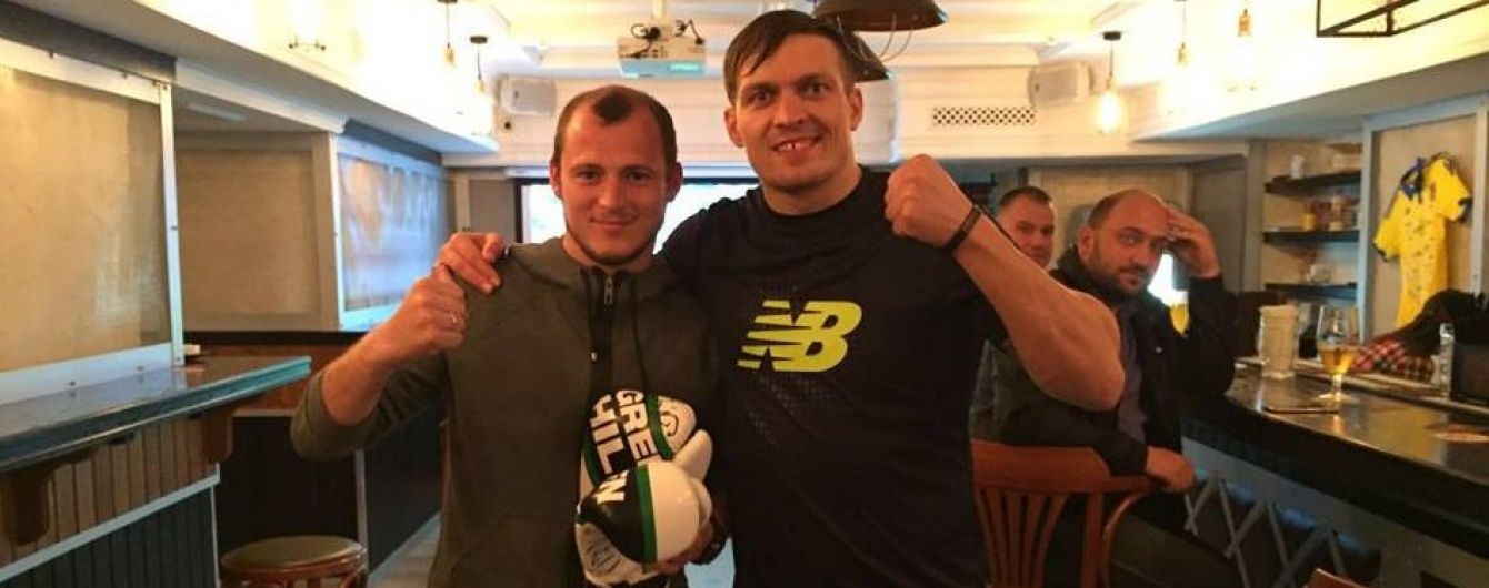 Зозуля поддержал Усика перед чемпионским боем в Польше