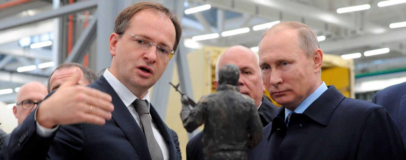 Путин подразнил рабочего концерна "Калашников": "Че ты такой серьезный?"