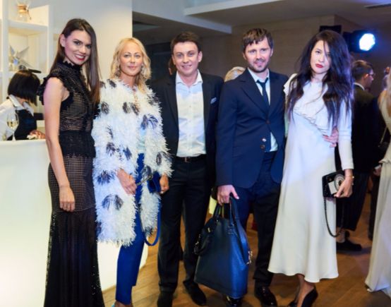 BEST FASHION AWARDS_16