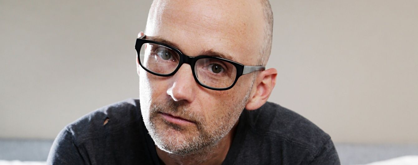 Знаменитый Moby в клипе показал драку украинских депутатов в Верховной Раде и Припять