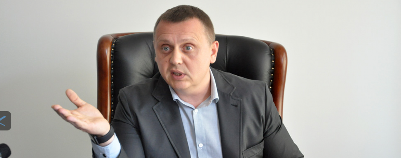 Викритого на вимаганні хабара члена ВРЮ вирішили відправити у відпустку