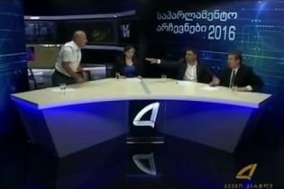 Гарячі дебати. У Грузії кандидати у депутати почубилися у прямому ефірі