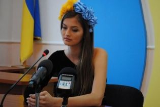 Італійський мільйонер перестав страждати за "Міс Україною" та відпочиває на люксовому курорті