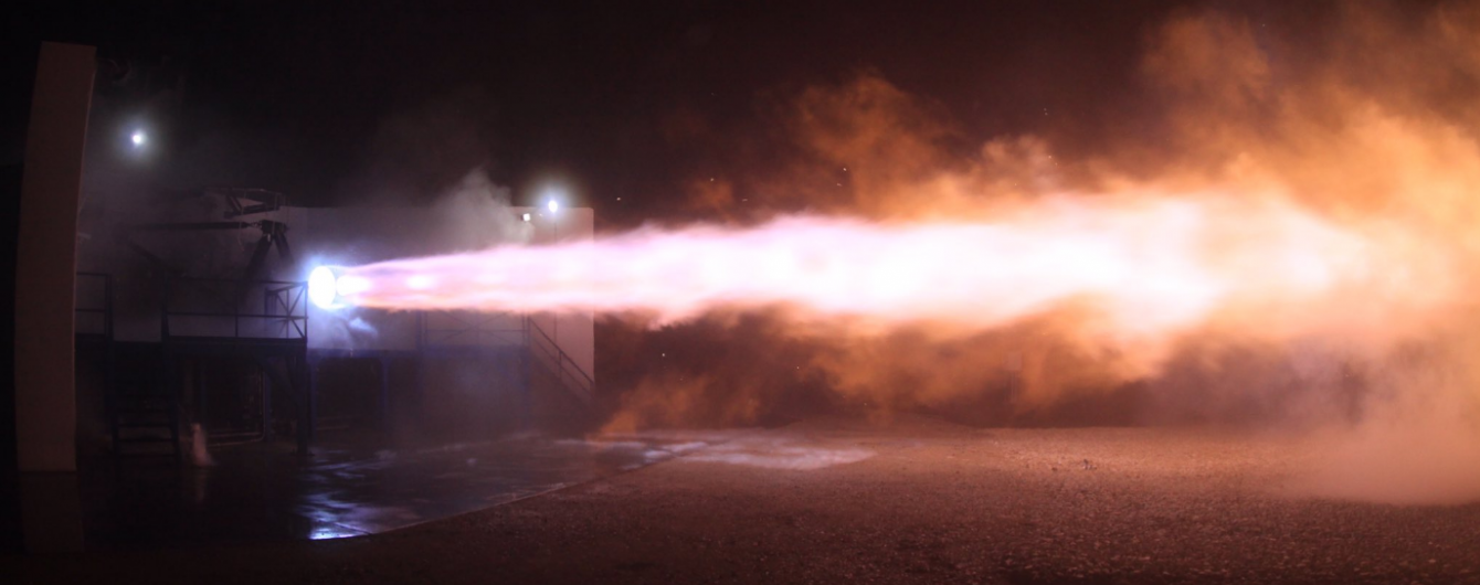 SpaceX испытала двигатель для полета человека на Марс