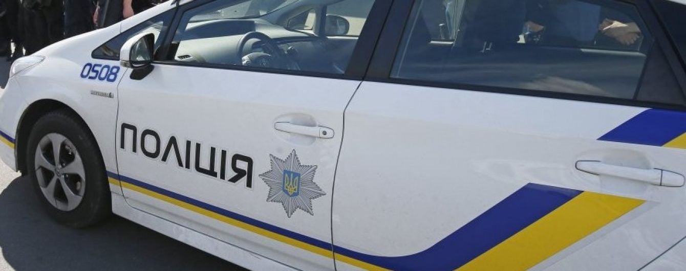 Полиция будет активнее применять оружие и электрошокеры – Аваков