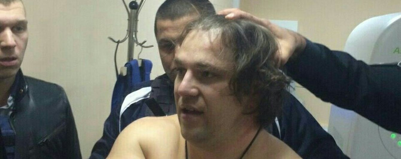 Вбивця дніпровських поліцейських відмовляється давати свідчення