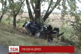 Страшная авария BMW на Днепропетровщине унесла четыре человеческих жизни