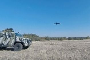 Порошенко обнародовал видео успешного испытания нового украинского вооружения