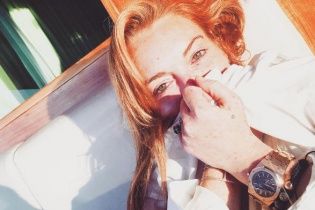 Ліндсі Лохан відірвало фалангу пальця під час катання на яхті