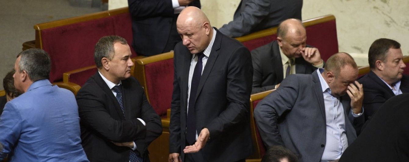 Ініціатор підвищення зарплати депутатам обіцяє запропонувати значні штрафи за прогули і бійки