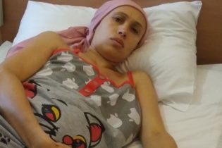 Допоможіть врятувати життя Анні