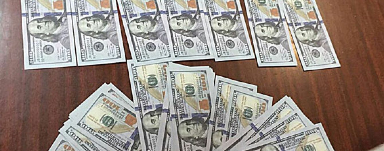 У задержанного судьи-взяточника в Днепре правоохранители провели обыск