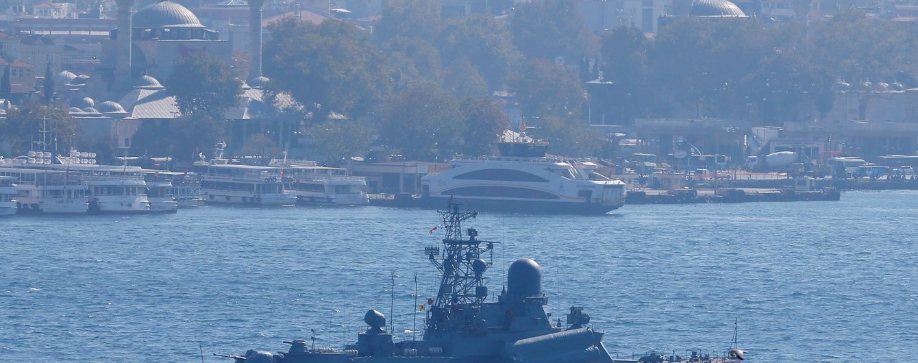 Іспанія погодилася прийняти у своєму порту російські військові кораблі - The Guardian