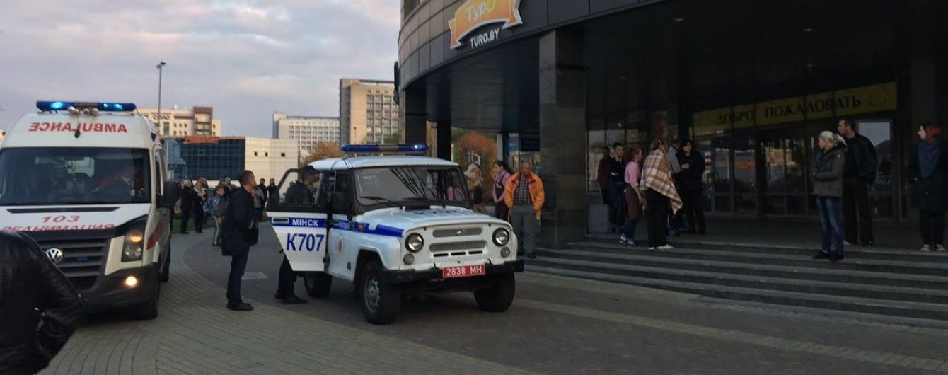 В Минске в торговом центре 17-летний парень бензопилой убил женщину