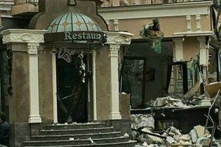 Невідомі вщент розгромили елітний ресторан у центрі Києва