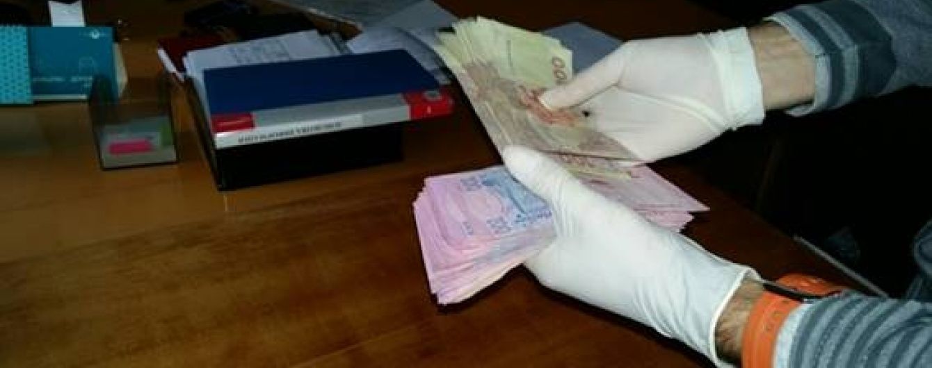 Глава Фонда соцзащиты инвалидов в Черкассах погорела на взятке