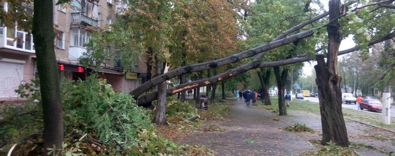 В Одессе остается затопленным целый район – улицы превратились в реки