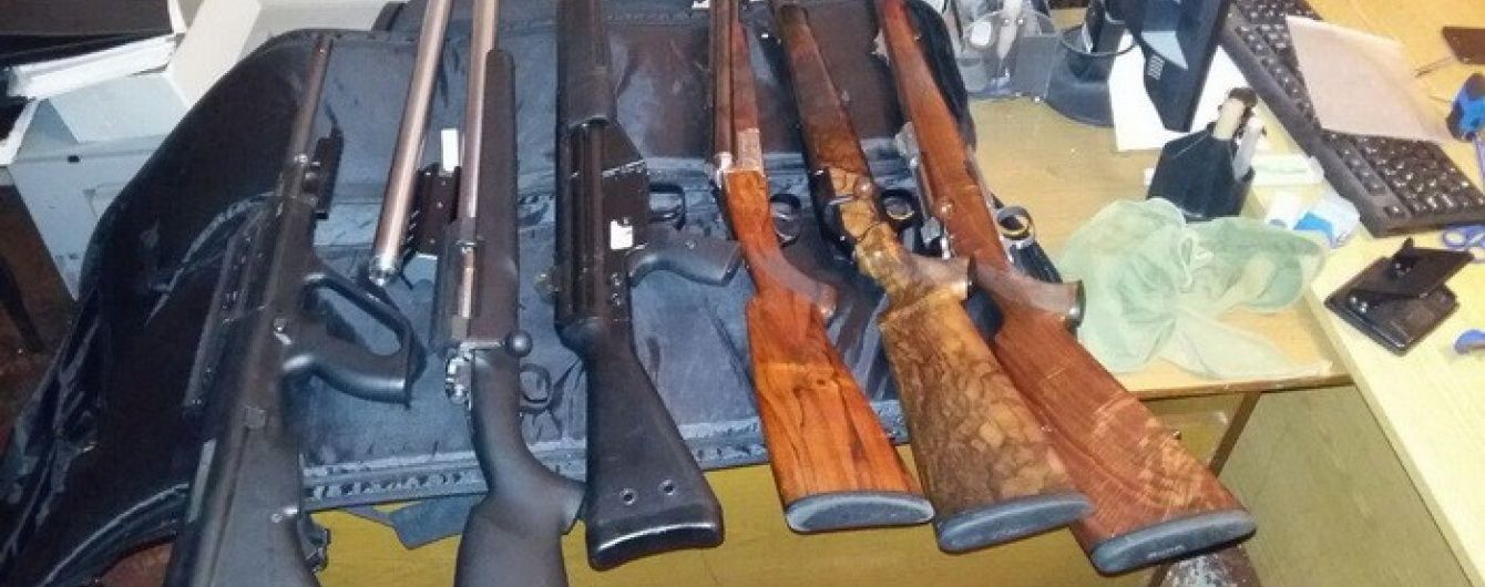СБУ перекрила канал постачання зброї до "ДНР"