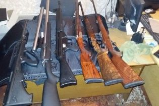 СБУ перекрила канал постачання зброї до "ДНР"
