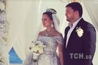 Кортеж из гелендвагенов и концерт Тины Кароль: раскрыты подробности самой загадочной свадьбы Одессы