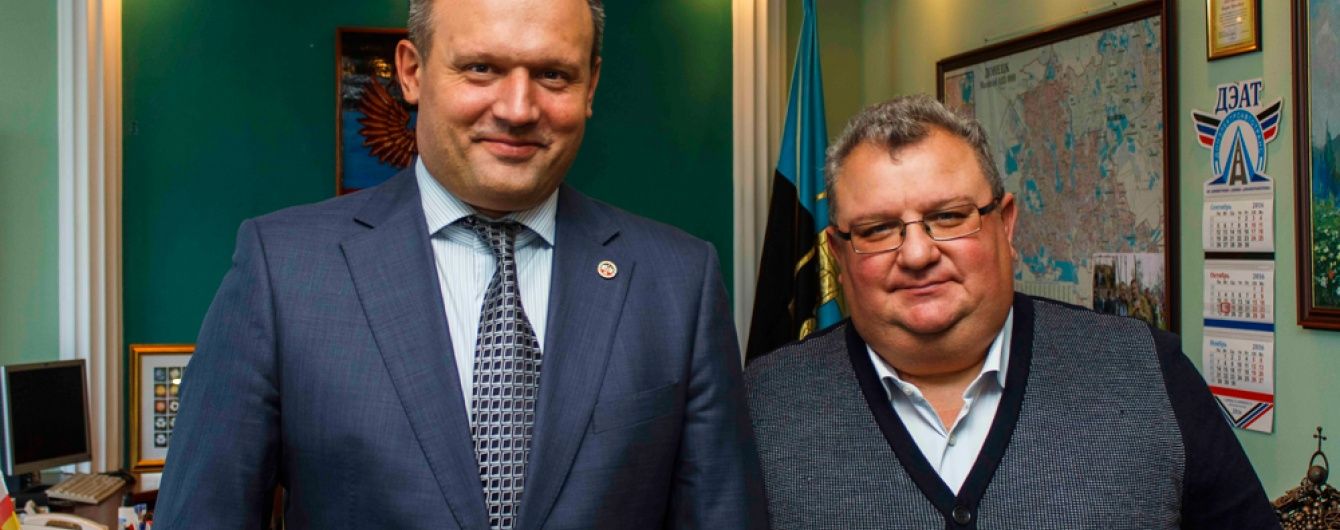 Перестановки у "ДНР": Захарченко представив нового "мера" Донецька