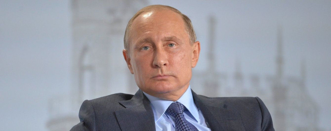 Пєсков не відкидає можливості контактів Путіна з Трампом до інавгурації
