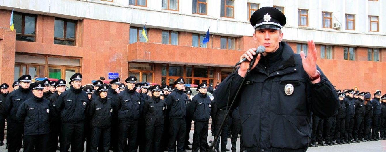 Суд обрав запобіжний захід головному патрульному Івано-Франківська, підозрюваному у побитті АТОвця