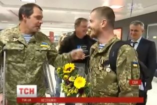 "Супермени й роботи": поранені в АТО бійці вперше пробігли марафон морпіхів США