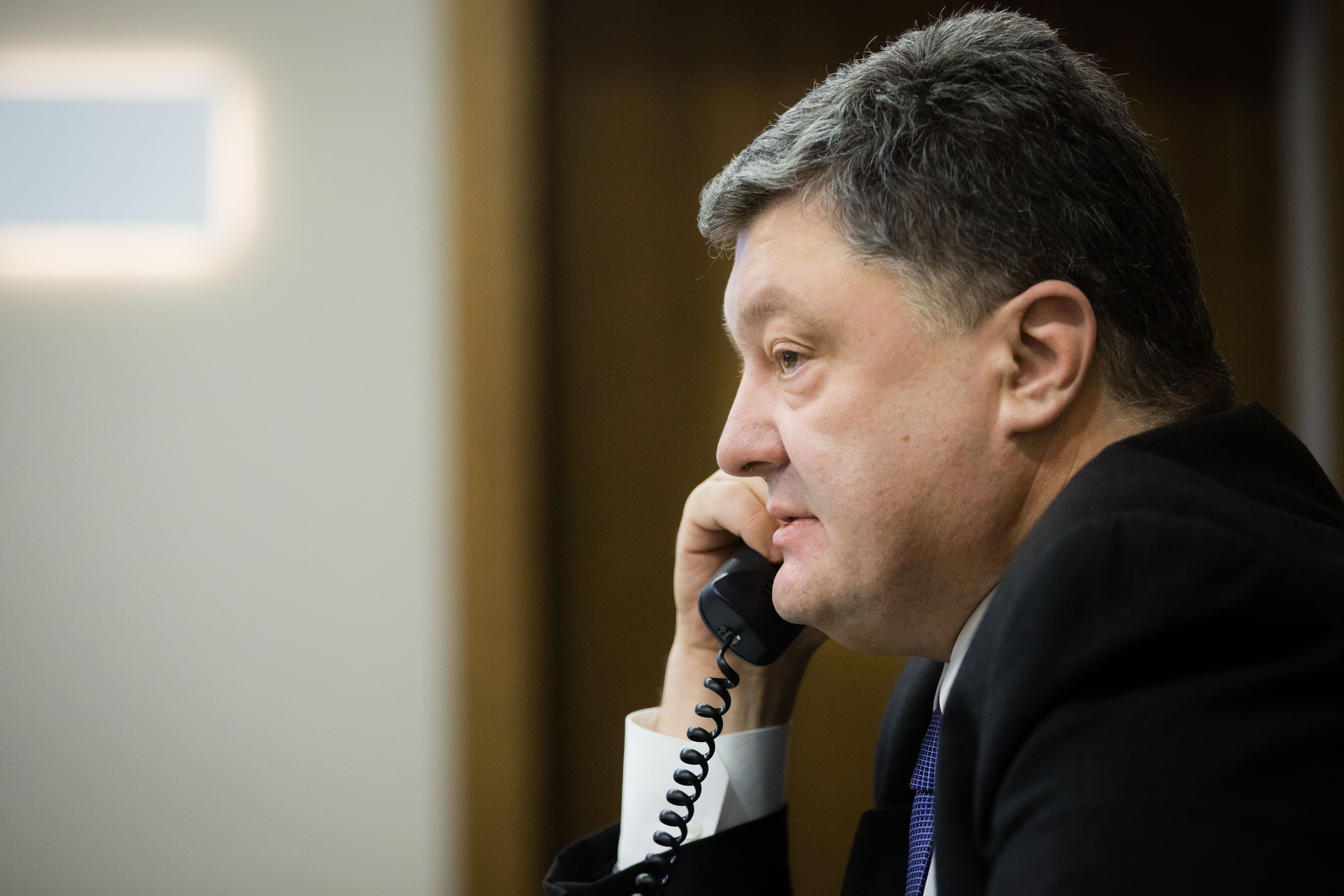 Порошенко з телефоном