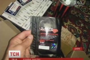 У чоловіка в Дніпрі вилучили анаболіків на понад мільйон гривень