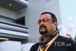 Купа співаків РФ та американський актор. Мінкульт оновив список небезпечних артистів