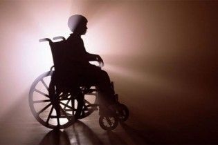 Право на рух. Через бюрократію діти з інвалідністю не можуть півроку отримати візки