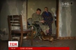 АТОвець на інвалідному візку героїчно врятував від пожежі свою мати та собаку