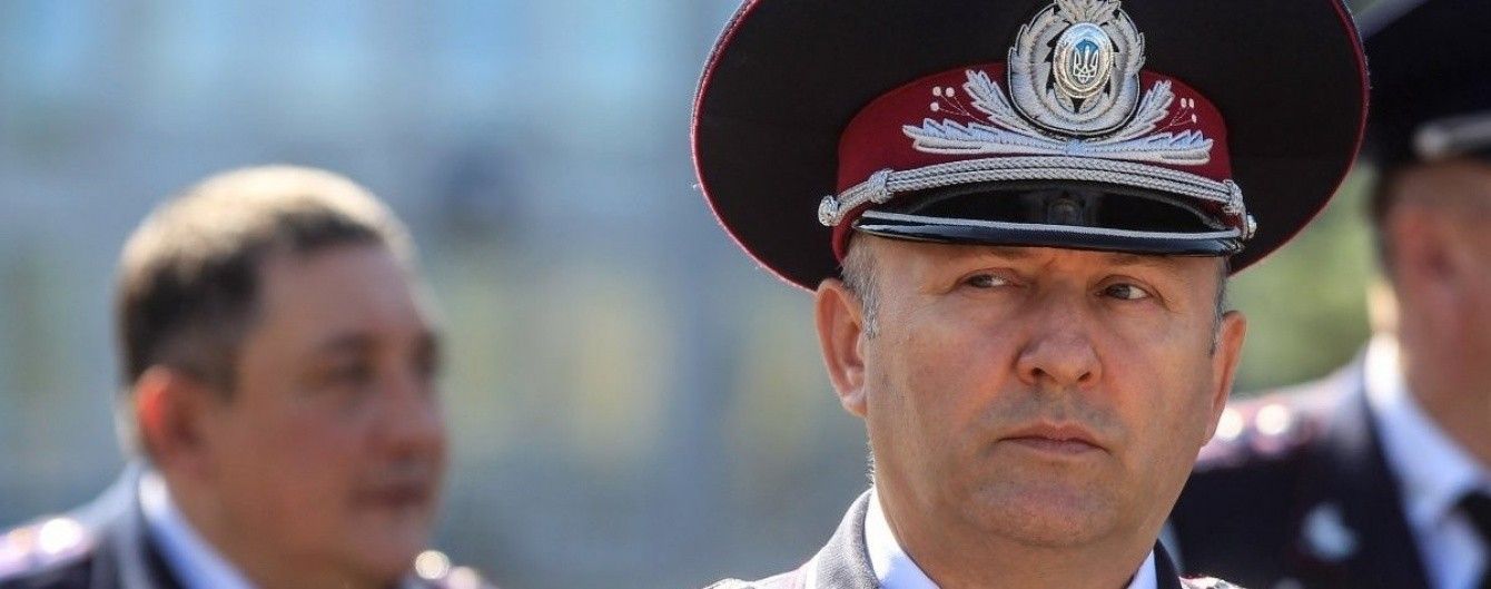 Колекція годинників, рідкісні монети і зброя. Суд арештував майно екс-голови київської міліції Коряка