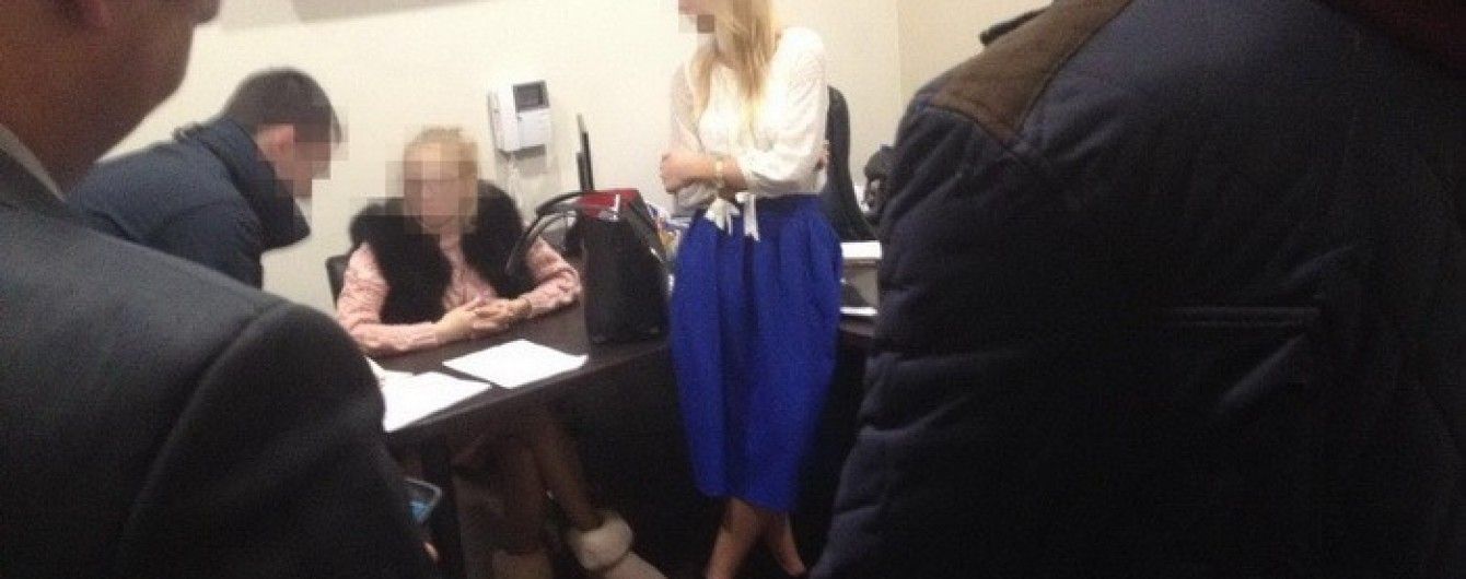 В Одесі "накрили" організований росіянкою конвертцентр з мільйонним обігом
